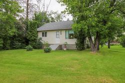 6 3rd Avenue  Inwood, MB R0C 1P0