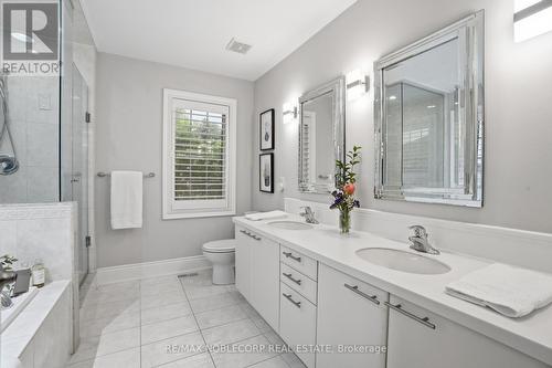 2 Glengordon Crescent, Markham, ON - Indoor Photo Showing Bathroom
