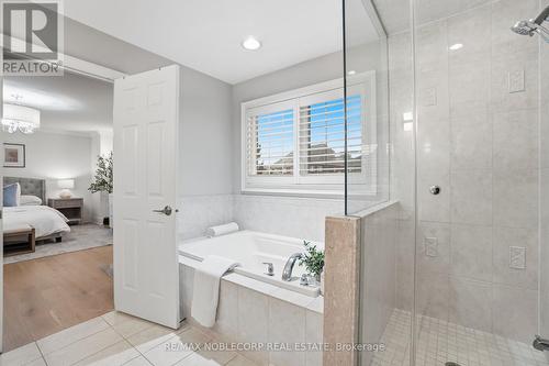 2 Glengordon Crescent, Markham, ON - Indoor Photo Showing Bathroom