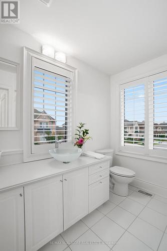 2 Glengordon Crescent, Markham, ON - Indoor Photo Showing Bathroom