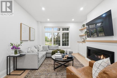 2 Glengordon Crescent, Markham, ON - Indoor Photo Showing Living Room With Fireplace