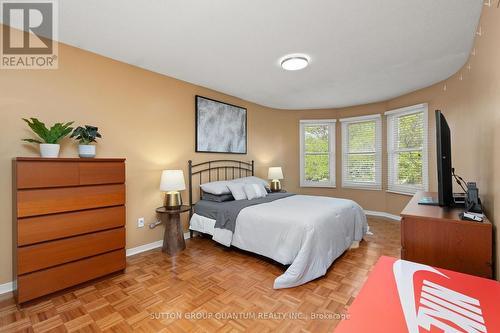 3rd Bedroom - 6187 Camgreen Circle, Mississauga, ON - Indoor Photo Showing Bedroom