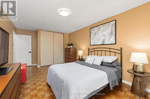 3rd Bedroom - 6187 Camgreen Circle, Mississauga, ON - Indoor Photo Showing Bedroom
