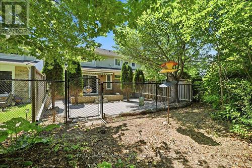 2068 Broadleaf Crescent, Burlington, ON - Outdoor With Deck Patio Veranda