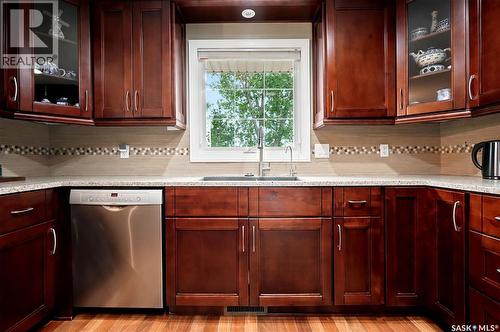22 Wesson Bay, Regina, SK - Indoor Photo Showing Kitchen With Double Sink