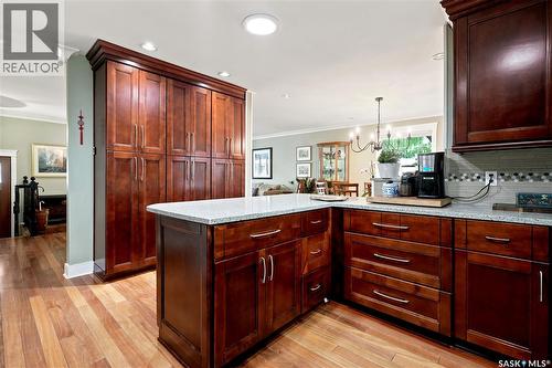 22 Wesson Bay, Regina, SK - Indoor Photo Showing Kitchen
