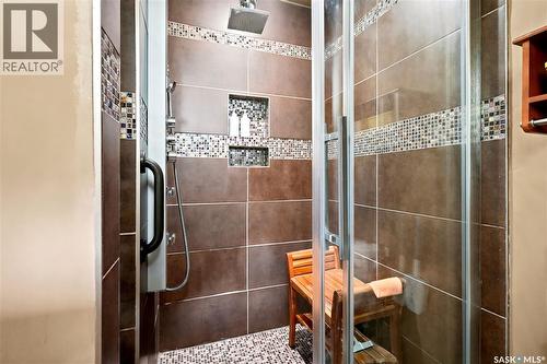 22 Wesson Bay, Regina, SK - Indoor