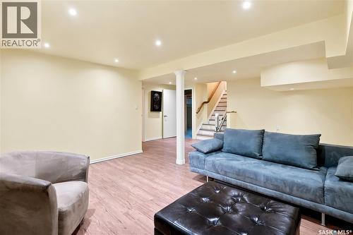22 Wesson Bay, Regina, SK - Indoor