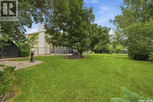 22 Wesson Bay, Regina, SK - Outdoor