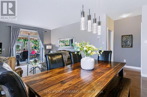 22-244 Dundas Street, Brant, ON - Indoor Photo Showing Dining Room