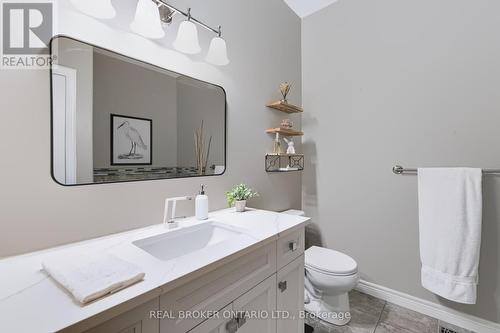 22-244 Dundas Street, Brant, ON - Indoor Photo Showing Bathroom