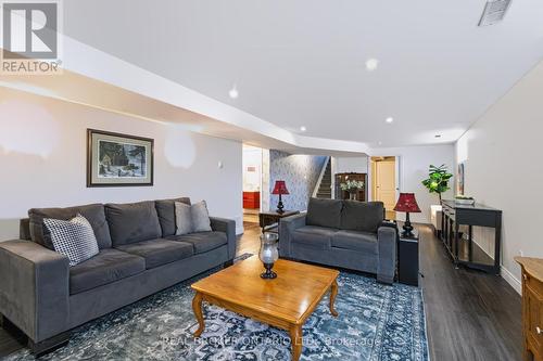 22-244 Dundas Street, Brant, ON - Indoor Photo Showing Living Room