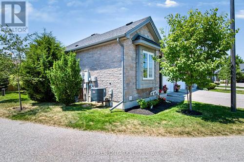 22-244 Dundas Street, Brant, ON - Outdoor