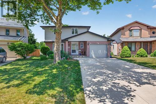 1077 Mahogany Crescent, London North (North P), ON - Outdoor With Facade