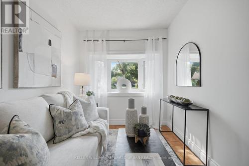 153 Mcintosh Street, Toronto, ON - Indoor