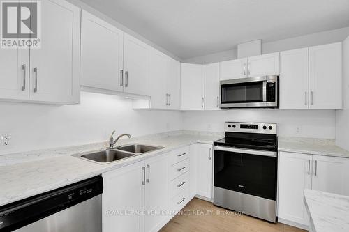 30 Whitcomb Crescent, Smiths Falls, ON - Indoor Photo Showing Kitchen With Stainless Steel Kitchen With Double Sink