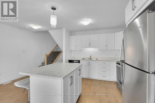 30 Whitcomb Crescent, Smiths Falls, ON - Indoor Photo Showing Kitchen With Stainless Steel Kitchen With Double Sink With Upgraded Kitchen