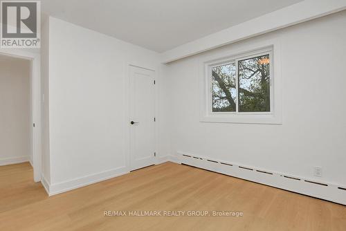 269 Michel Circle, Ottawa, ON - Indoor Photo Showing Other Room