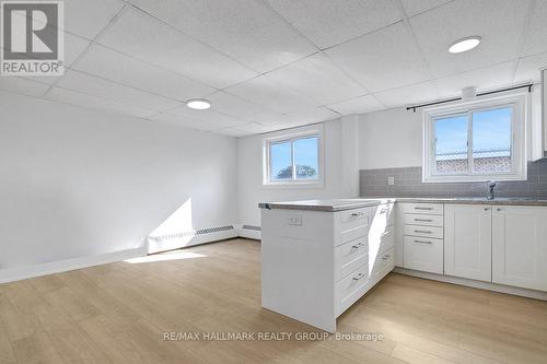 269 Michel Circle, Ottawa, ON - Indoor Photo Showing Kitchen