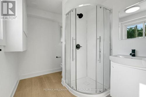 269 Michel Circle, Ottawa, ON - Indoor Photo Showing Bathroom
