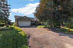 16 HI VIEW DRIVE  East Gwillimbury, ON L0G 1M0