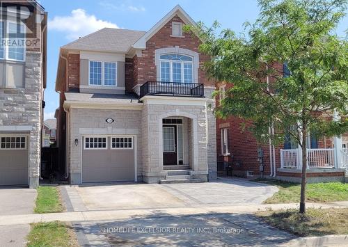 130 Major Crescent, Aurora, ON - Outdoor With Facade