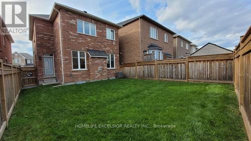 130 Major Crescent, Aurora, ON - Outdoor With Exterior