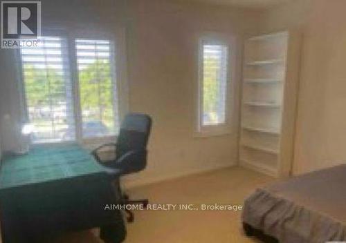 4072 Colonial Drive, Mississauga, ON - Indoor Photo Showing Other Room