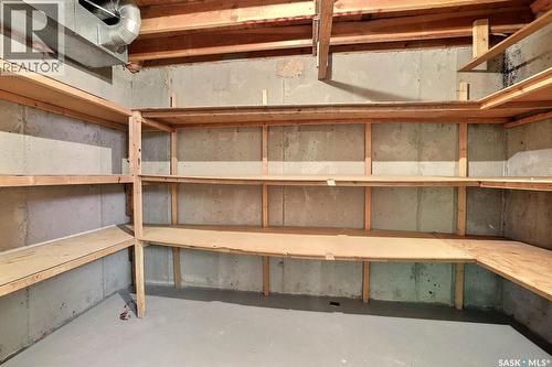 122 Edenwold Crescent, Regina, SK - Indoor