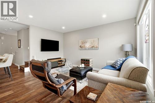 3154 Green Stone Road, Regina, SK - Indoor Photo Showing Living Room