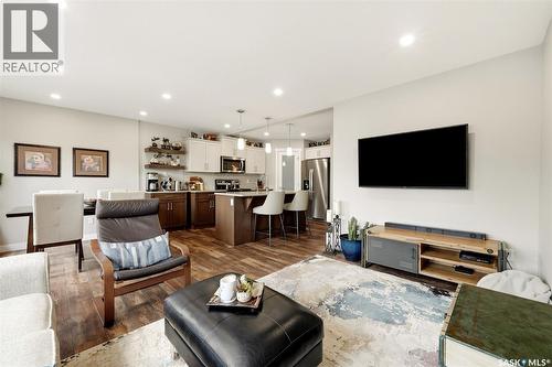 3154 Green Stone Road, Regina, SK - Indoor Photo Showing Living Room