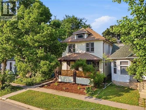 916 LINCOLN ROAD  Windsor, ON N8Y 2H2