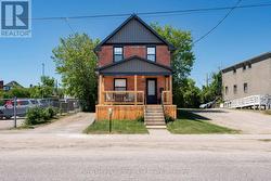 253 SECOND AVENUE W North Bay (Central), ON P1B 3L1