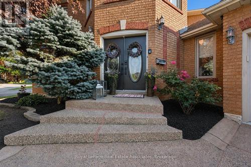 Exterior Front - 3344 Trelawny Circle, Mississauga, ON - Outdoor