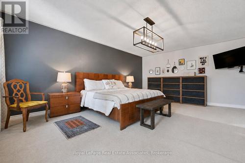 Primary Bedroom - 3344 Trelawny Circle, Mississauga, ON - Indoor Photo Showing Bedroom