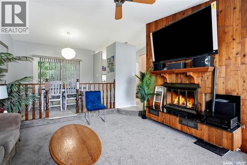 130 Flavelle Crescent, Saskatoon, SK - Indoor Photo Showing Living Room With Fireplace