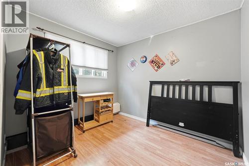 817 8Th Avenue N, Saskatoon, SK - Indoor