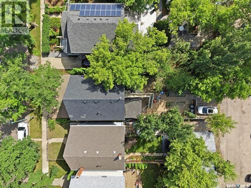 817 8Th Avenue N, Saskatoon, SK - Outdoor