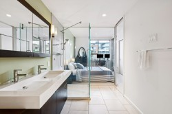 Master Bathroom - 
