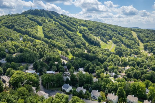 Exterior - 174 Rue Des Deux-Montagnes, Bromont, QC - Outdoor With View