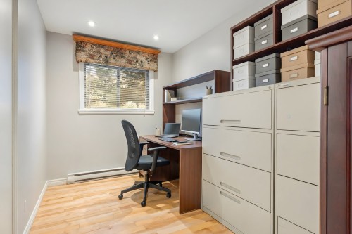 Bedroom - 174 Rue Des Deux-Montagnes, Bromont, QC - Indoor Photo Showing Office