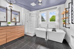 Master Bathroom - 