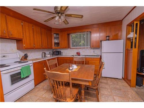 816 Pleasant Dr, Minto, NB 