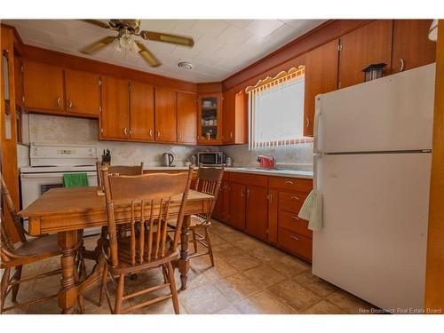 816 Pleasant Dr, Minto, NB 