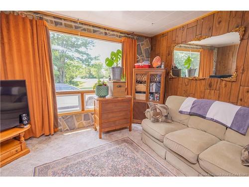 816 Pleasant Dr, Minto, NB 