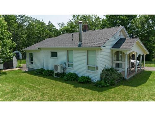816 Pleasant Dr, Minto, NB 