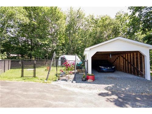 816 Pleasant Dr, Minto, NB 