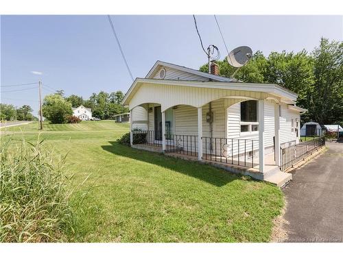 816 Pleasant Dr, Minto, NB 