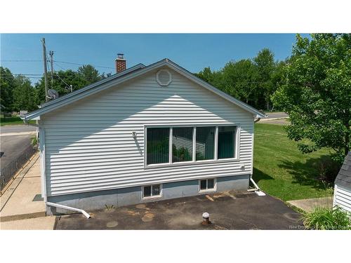 816 Pleasant Dr, Minto, NB 