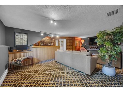 69 Renshaw Rd, Rothesay, NB 